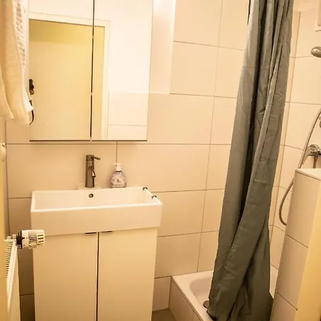 דירה Fuer 3 Gaeste Mit Kostenlosen Parkplaetzen Und Lift