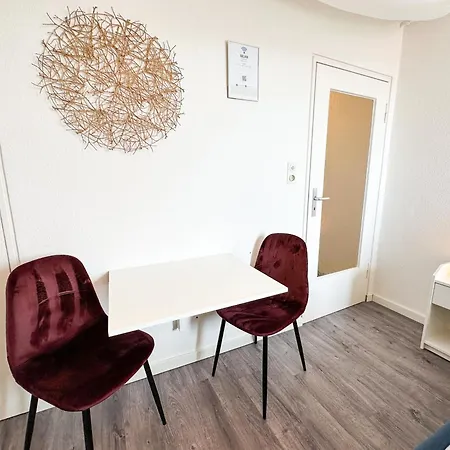 Appartamento Fuer 3 Gaeste Mit Kostenlosen Parkplaetzen Und Lift