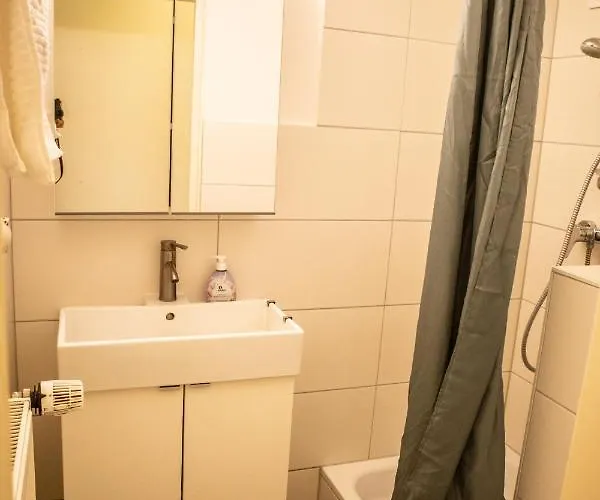 Appartement Fuer 3 Gaeste Mit Kostenlosen Parkplaetzen Und Lift