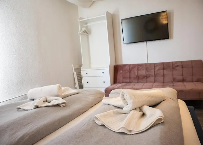 Lägenhet Fuer 3 Gaeste Mit Kostenlosen Parkplaetzen Und Lift *